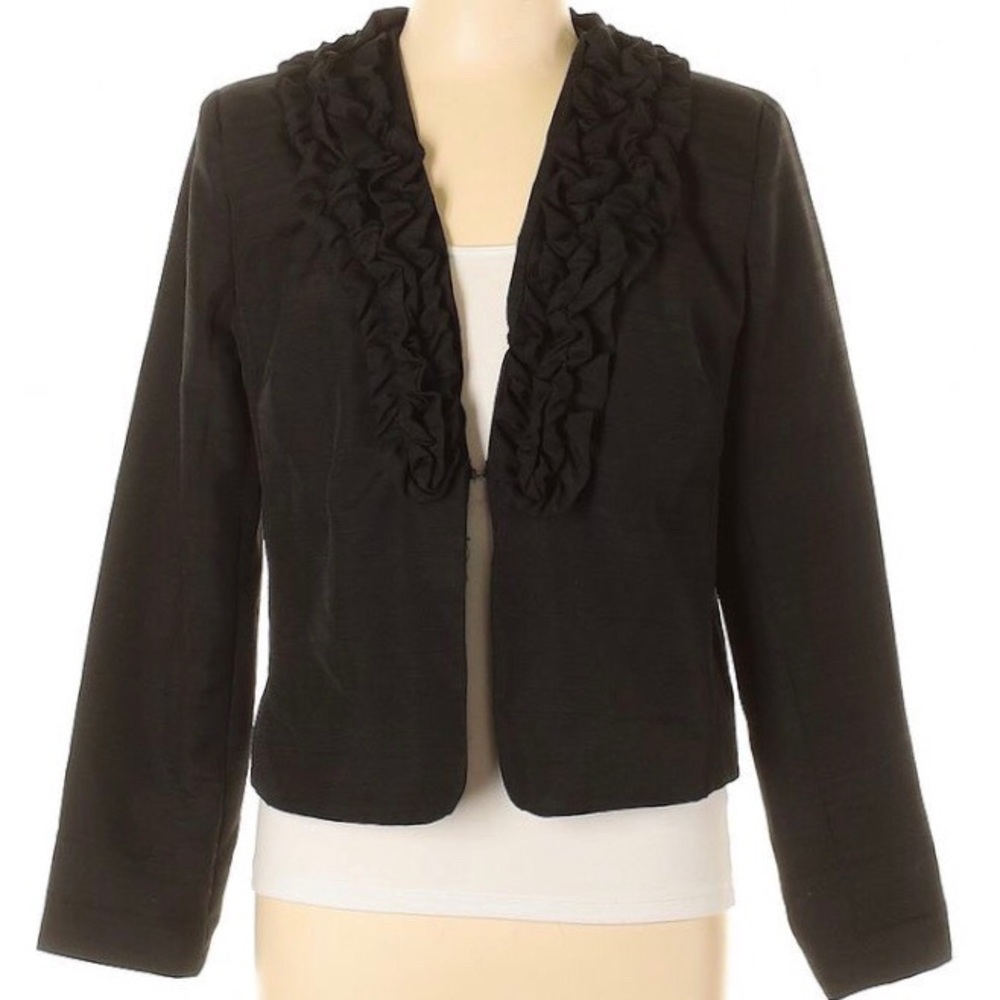 🍸IVY CHIC Ruffle Jacket